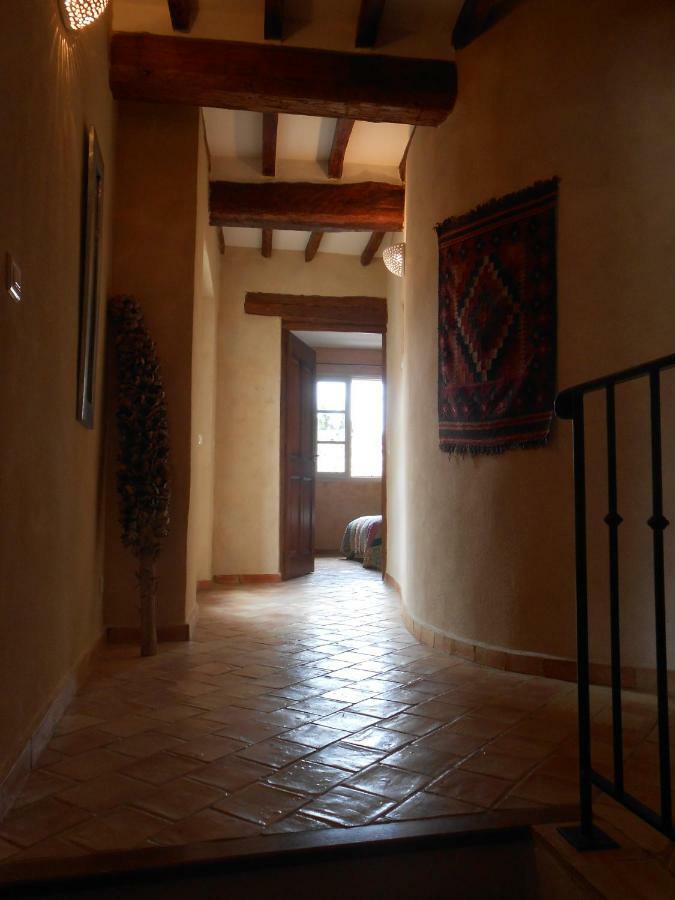 La Maison Derriere La Fontaine บุยส์-เลส์-บาโรนนีส์ ภายนอก รูปภาพ