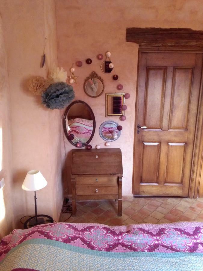 La Maison Derriere La Fontaine บุยส์-เลส์-บาโรนนีส์ ภายนอก รูปภาพ